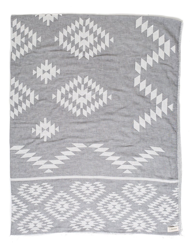 Bersuse 100% Cotton Teotihuacan XL Throw Blanket Turkish Towel Beach Blanket - Beach Camping Essentials - 75x90 Inches, Silver Grey - Image 1